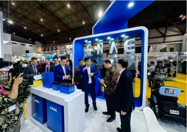 逐鹿东南亚市场！CNAE中国钠电首次携二轮车换电产品、电摩标准电池及解决方案亮相印尼国际两轮车、零配件及用品展览会